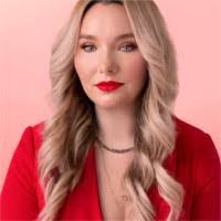 Janet Pelzel's Instagram, Twitter & Facebook