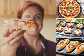 10 Pizze Fatte In Casa Facili E Sfiziose Ricette Ricette Facili Pizza Fatta In Casa