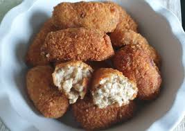 Croquetas De Cebolla Y Berenjena Bechamel En Thermomix Receta De Viopeal Receta En 2020 Bechamel Croquetas Recetas De Comida