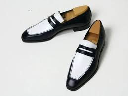 Black And White Loafers Mens Handmade Mens Leather Shoes Men Black And White Color Real Leather Moccasins From Rangoli Collection Leather Shoes Men Spectator Shoes Black Shoes Men