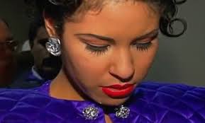 Perez (selena's husband) told her not to trust saldivar because it would be yet another lie. Selena Quintanilla S Dad Sues Chris Perez Over Tv Show Vix