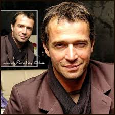 Yep, 'Mark Antony' was there! AKA James Purefoy at the premiere of HBO's  #Brilliant & #Mesmerizing 'ROME' at the UGC Trocadero in London, 2005!  Enjoy the rest of your weekend!