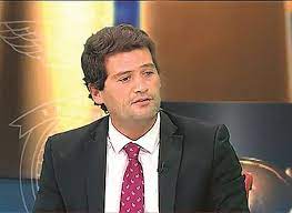 Só acordando os portugueses e trabalhando juntos. Autarquicas Andre Ventura E O Candidato Em Loures Pelo Psd