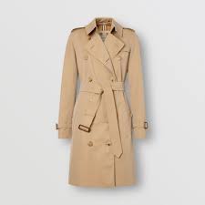 The Kensington Heritage Trench Coat In Honey Women Burberry United States