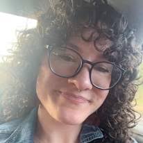 Female housemates in Florida Park Newtown Township, N...