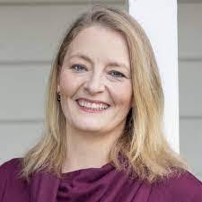 Kara Herrmann's Instagram, Twitter & Facebook