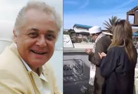 وحرصت الإعلامية بوسي شلبي على زيارة قبر زوجها الراحل النجم محمود عبدالعزيز في الإسكندرية صباح اليوم الخميس، الذي يوافق ذكرى ميلاده، وقرأت سورة يس أمام قبره، خاصة أن بوسى تحرص دائمًا على زيارة قبر الراحل سواء في ذكرى ميلاده أو وفاته طوال السنوات الماضية. ÙÙŠ ÙŠÙˆÙ… Ø§Ù„Ø­Ø¨ Ø¨ÙˆØ³ÙŠ Ø´Ù„Ø¨ÙŠ Ø¹Ù„Ù‰ Ù‚Ø¨Ø± Ø²ÙˆØ¬Ù‡Ø§ Ù…Ø­Ù…ÙˆØ¯ Ø¹Ø¨Ø¯ Ø§Ù„Ø¹Ø²ÙŠØ² Ø´Ø¨ÙƒØ© Ø§Ù„Ù…Ø´Ø§Ù‡Ø¯ Ø§Ù„Ø¥Ø¹Ù„Ø§Ù…ÙŠØ©