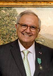 Beyond the Border, Plein Air