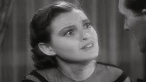 Nora Moran's Instagram, Twitter & Facebook