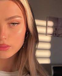 Use the l’oréal paris true match™ super blendable makeup for medium coverage that matches your skin’s tone and texture. Pinterest Loveestra Makeup Looks Natural Makeup Looks Natural Makeup