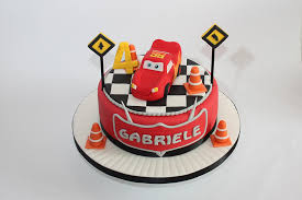 Kuchen cars preisvergleich der bestseller 5. Cars Torte Lealu Sweets