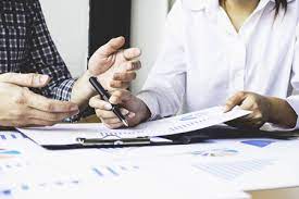Leverage your professional network, and get hired. What Do Associate Asset Managers In Private Equity Real Estate Investment Firms Do A Day In The Life Vault Com