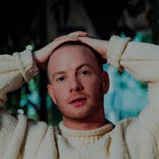 Laurence Guy Artist Profile