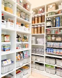 Organizing the kitchen doesn't have to be hard all you need is a little bit of inspiration! 31 Kitchen Organization Storage Ideas You Need To Try Extra Space Storage