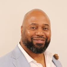 Deon Starks's Instagram, Twitter & Facebook