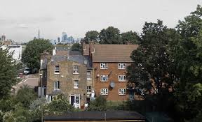Average water bill for 1 bedroom apartment london. Cost Of Living In London 2021 By A Local