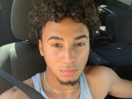 Brendan Bennett releases “Rich Friends” single