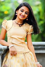 Alaaviaa, one of the most beautiful star kids of her times also happens to be amitabh bachchan's granddaughter, navya naveli's close friend, batch mates and probable roommate as well. Beautiful Teenage Actress Esther Anil Malayalam Movie Actress Hd Photo Indian Girls Images Indian Girl Bikini Dehati Girl Photo