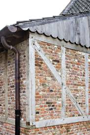 Van Apers Oude Bouwmaterialen Antieke Haarden Sierschouwen Schouwen Stijlschouwen Rustiek Recuperatie Timber Frame Homes Brick And Wood Building A House