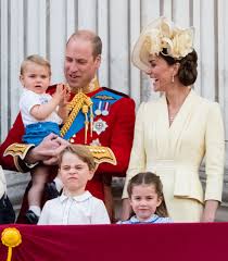 Queen elizabeth ii has several christmas traditions and they include sending. The Duchess Of Cambridge Sent Adorable Christmas Card Featuring A Picture Of The Whole Family