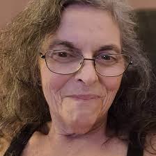 Where are Mark and Derek hitting golf balls in season 6 episode 21 of  Grey's Anatomy?