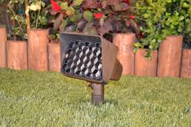 Starburst 12 Volt Brass Up Light By Unique Lighting Systems Yardillumination