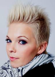 With a purple touch to it, the short spiky hair, blonde hair has an additional decorative purple band that comes with it. Short Spiky Haircuts And Hairstyles For Women 2017 Very Short Asymmetrical With Bangs