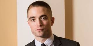 Colorazione e sfumature ma soprattutto per la cura che hanno per i nostri amati capelli,da quando frequento il salone elena federico . Il Taglio Di Capelli Piu Diffuso Adesso Tra Gli Uomini E Molto Corto Rasato E C E Un Motivo