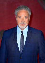 Sir thomas jones woodward, kbe (born 7 june 1940), best known by his stage name, tom jones, is a welsh pop singer particularly noted for his powerful voice. Tom Jones Reveals Heartbreaking Grief Over Wife Linda S Death