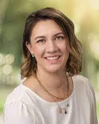 Shannon Deeb's Instagram, Twitter & Facebook