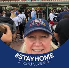 Wendi Clayton's Instagram, Twitter & Facebook