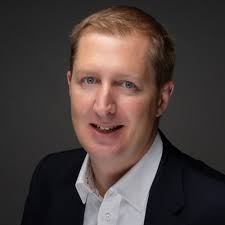 Vielen lieben Dank für den gelungenen Start und das tolle Starterpaket 🚀😊 Daniel  Heupel & Christine Altmann #newchallenge #newjob #dhl #deutschepost