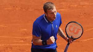 — dan evans finished a practice session last month, grabbed a racket by the strings and marched dan doesn't expect anything from anyone; Dan Evans 2021 Net Worth Salary Records And Endorsements