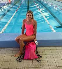 Fina and olympic medals 54 15 gold. 945 Haresvaniya 5 Komentara Shayna Jack Shayna Jack V Instagram You Can Never Go Wrong With A Little Pink Olympic Swimmers Tankini Athlete