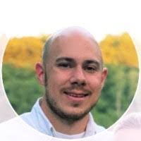 Jonathan Defrank's Instagram, Twitter & Facebook