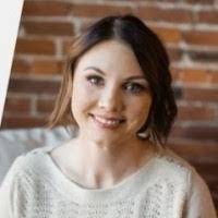 Andrea Krummel's Instagram, Twitter & Facebook