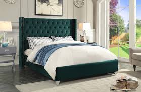 Traditional platform beds are designed to recreate a look in furniture of another period, such as early. Aiden Upholstered Platform Bed Green Meridian Furniture Furniture Cart