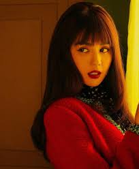 Dụi mắt tới lui' vẫn không thể nhận ra đây chính là 'nữ hoàng hở bạo' Ngọc  Trinh