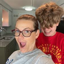 Jessica Mize's Instagram, Twitter & Facebook