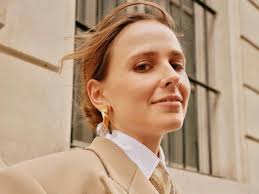 Pauline Chalamet On 'Sex Lives' S3, Motherhood & Lookalike Contests