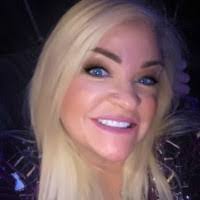 Michele Daugherty's Instagram, Twitter & Facebook