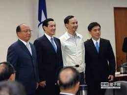 政黨 親民黨 （2000年3月31日－2005年4月13日） 中國國民黨 （？－1999年11月16日，2005年4月13日－至今） é€£å®¶è»å¯†æœƒæ‹±æœ±ç«‹å€«é¸é»¨ä¸»å¸­ æ™‚å'¨ç²¾é¸ æ™‚å'¨ç²¾é¸