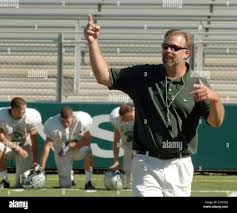 De La Salle defensive coach Terry Edison during practice at De La Salle  high school in Concord Calif., Thursday August 26,2004. (Contra Costa  Times/Bob Larson Stock Photo