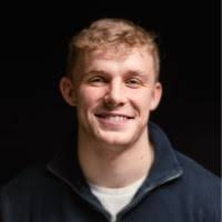 90+ Profile mit dem Suchbegriff „Orlebar“