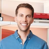 Stephanie Gower's Instagram, Twitter & Facebook