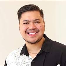 Ralph Salazar's Instagram, Twitter & Facebook