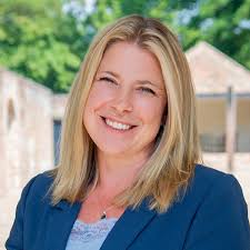 Exceptional experience across real estate, banking and corporate finance ::  South Street Capital