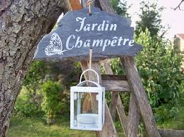 Creationtroglodyte Decoration De Jardin Suspension Ardoise Jardin Champetre Accessoires De Maison Par Troglodyte Mignon Jardin Sculpture Etsy