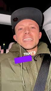 $100 dollar dinner tip from each person! Now's it's your turn to do  something nice for someone!