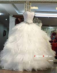 Custom Handmade New Arrival Vintage White Ivory Feather Crystal Tiered Fluffy Ball Weddin Ball Gown Wedding Dress Wedding Dress With Feathers Ball Gown Dresses